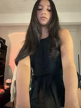 Stripchat Free Live Porn of aly_golden_