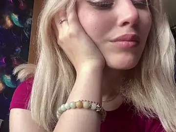 Stripchat Sex Cam of Nelly_Gilbert