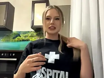 Stripchat Live Porn of YelledBlink