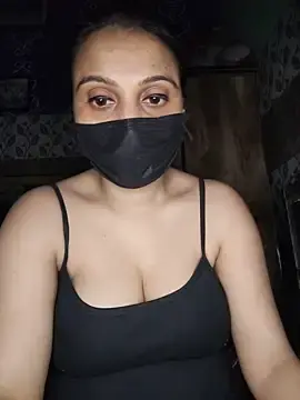 Stripchat Sex Cam of HORNI_SHALU50