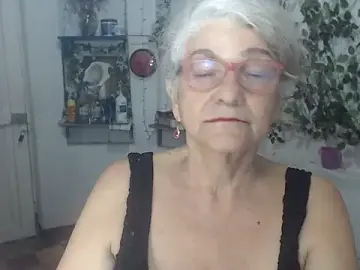 Stripchat Nude Webcam of FunnyGrandma