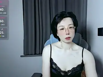 Stripchat Adult Webcams of lin_lin_520_520