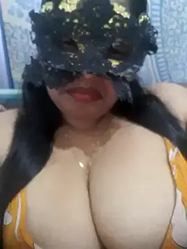 Stripchat Adult Webcam of chubby_wife