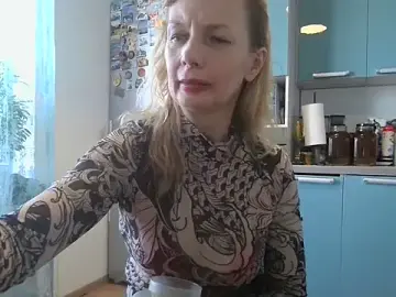 Stripchat Adult Webcam of Sweetmurrr