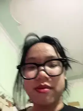 Stripchat Adult Webcam of Leeeeiu