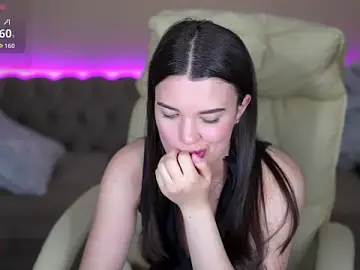 Stripchat Free Live Porn of YourLolaBunny
