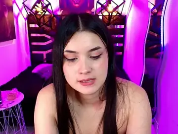 Stripchat Free Live Porn of Natalie_loffreda
