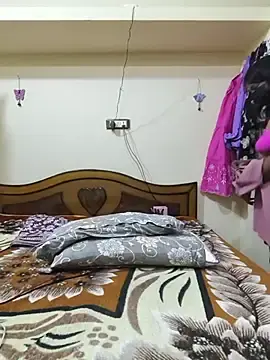 Stripchat Nude Webcam of Tamil_Ishu