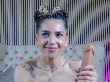 Stripchat Best Webcam of PlayfulShow