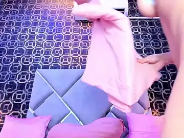 Stripchat Sex Cam of MiaVelveett