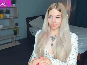 Stripchat Nude Webcam of DeniseMekus