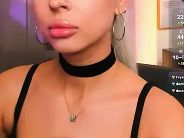 Stripchat Live Sex of Alaska_Lane