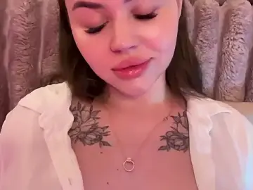 Stripchat Best Webcam of AlmaryKim