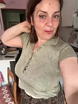 Stripchat Free Porn Cam of Sunbelxx