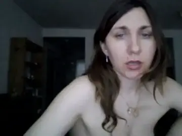 Stripchat Free Porn Cam of JasmineGlamour