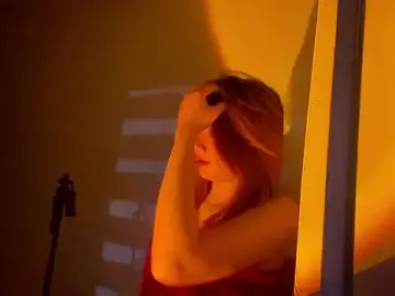 Stripchat Sex Chat of Mami_Ally