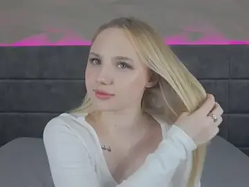 Stripchat Nude Webcam of Sky_Cutie