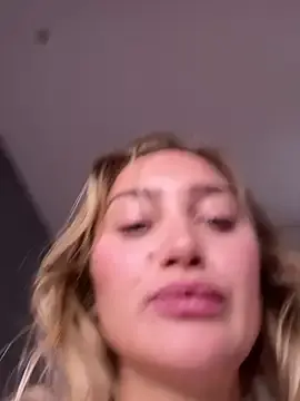Stripchat Live Sex of auriangel