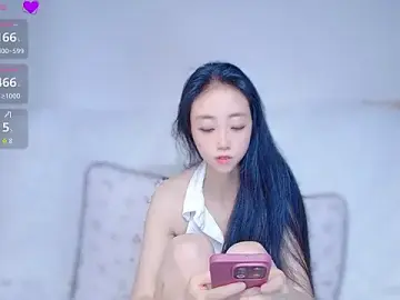 Stripchat Sex Cam of hyp0crite