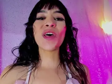 Stripchat Sex Cam of Sofii_Carter