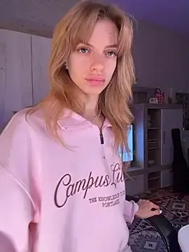 Stripchat Free Live Porn of mari__papi
