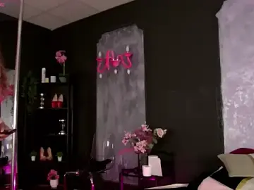 Stripchat Live Porn of AnneGoddesss