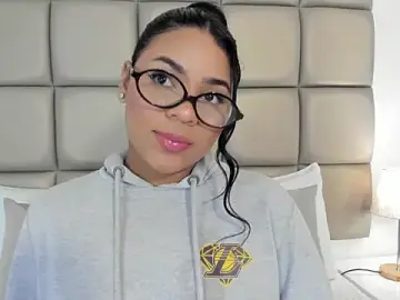 Stripchat Free Live Porn of lilly_williamss
