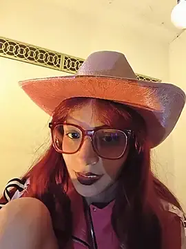 Stripchat Best Webcam of RedMeloddy