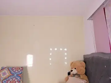 Stripchat Free Live Porn of Shell__