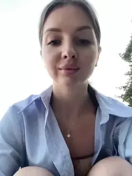 Stripchat Nude Webcam of KrisMagnoly