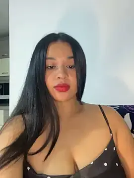 Stripchat Free Live Porn of Aitana98_