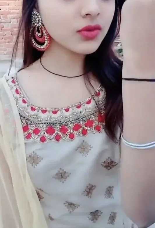 Pallavi_cute