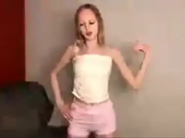 Stripchat Sex Cam of AilenePewo