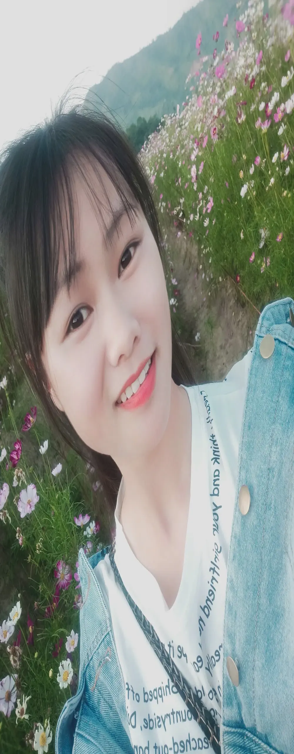 Sisi_dy01