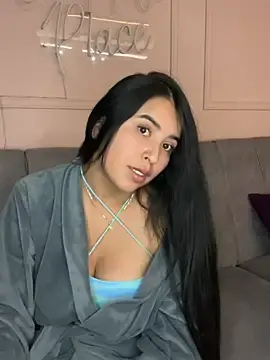 Stripchat Sex Cam of blush_bloom