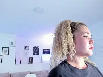 Stripchat Free Porn Cam of Sasha_belova