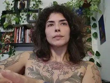 Stripchat Free Porn Cam of TaliMajesty