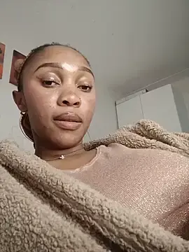 Stripchat Watch Live Sex Cams of Hannah_107