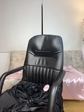 Stripchat Live Sex Cam of Irina_bx