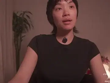 Stripchat Free Porn Cam of meganmei666