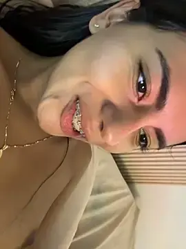 Stripchat Sex Cam of Lilybeeth