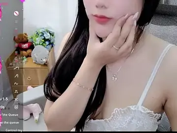 Stripchat Sex Cam of Dully_ana