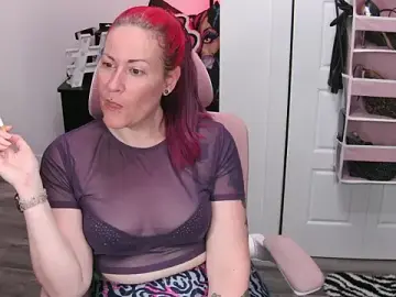 Stripchat Nude Webcam of gennyrock