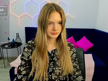 Stripchat Free Porn Cam of EvelineAmore