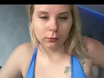 Stripchat Live Sex Cam of Thalia__Star
