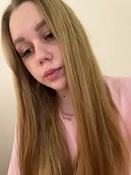 Stripchat Free Live Porn of Marylallka5