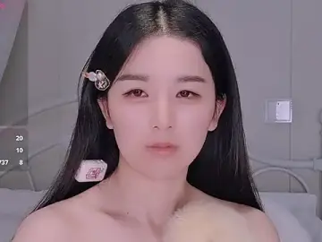 Stripchat Nude Webcam of BingLin-