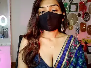 Stripchat Live Sex Cam of Yalinahotty