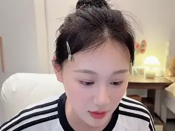 Stripchat Sex Cam of Hu-uzzzZ