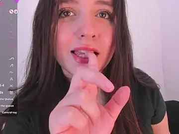 Stripchat Live Sex Cam of Sabrina_Lennox